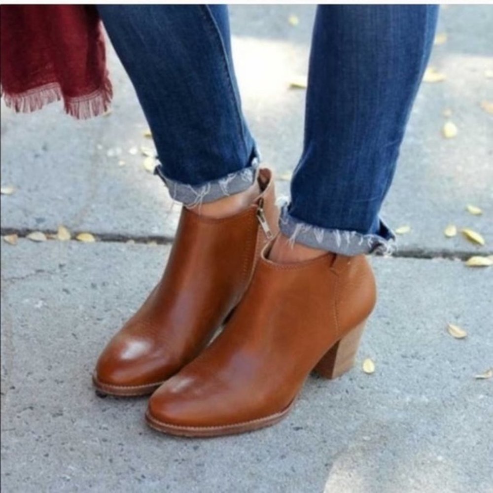 Madewell Billie Boot in Saddle, Size 6